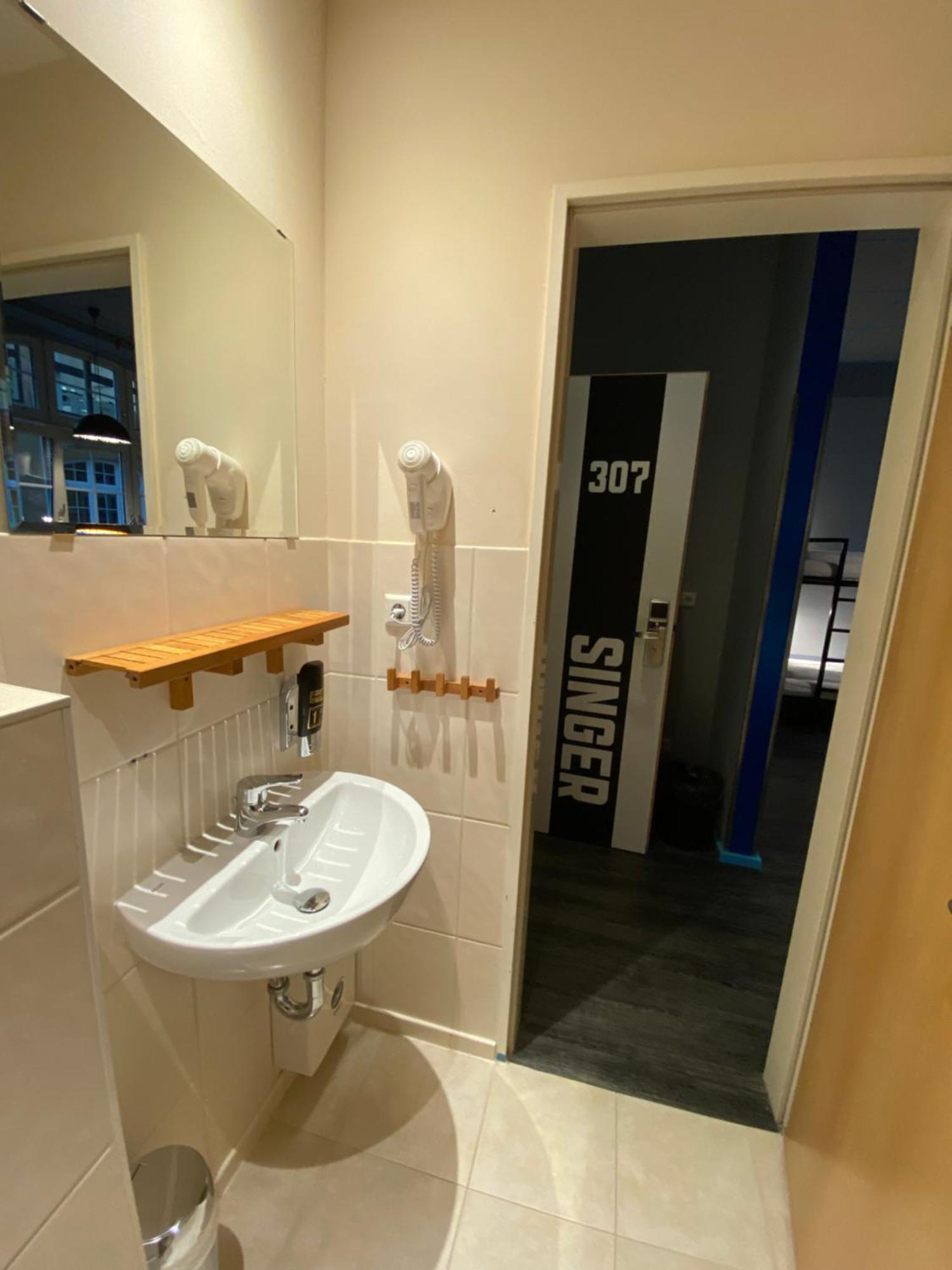 6-Bed Mixed Dormitory Room